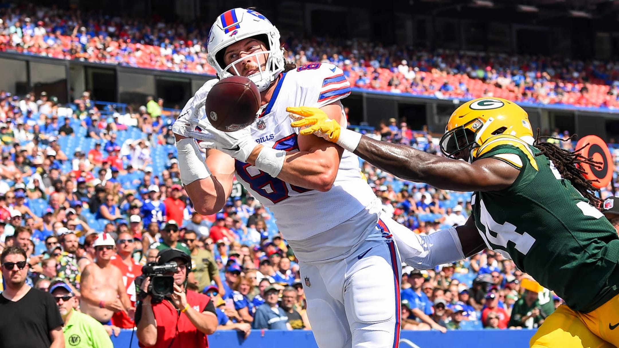 Bills cut tight end Jacob Hollister