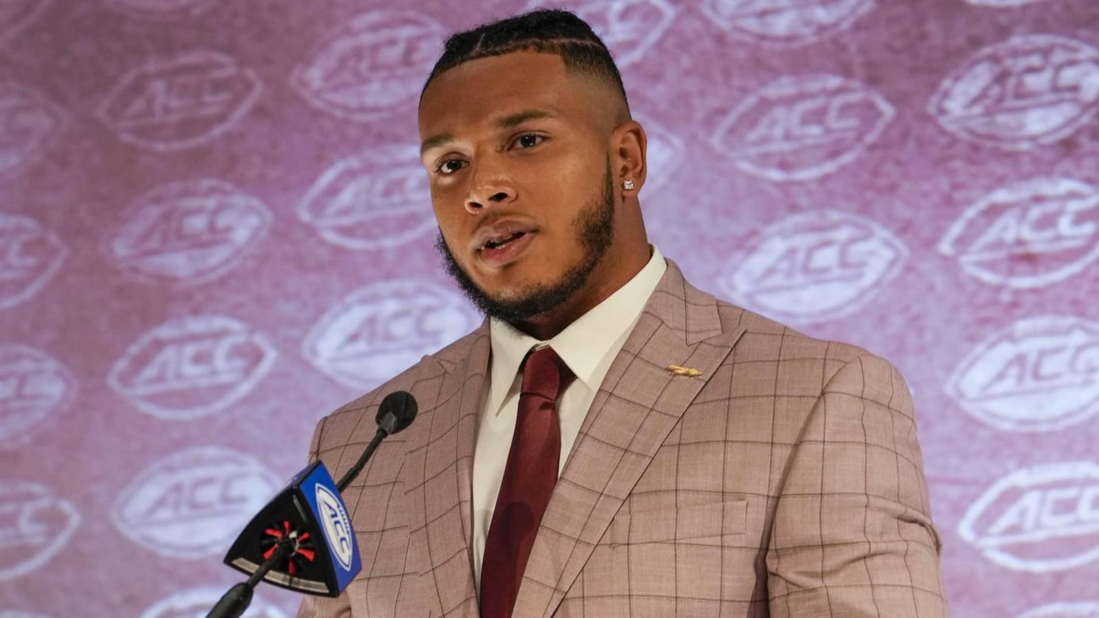 FSU pass rusher Jermaine Johnson II declares for NFL Draft