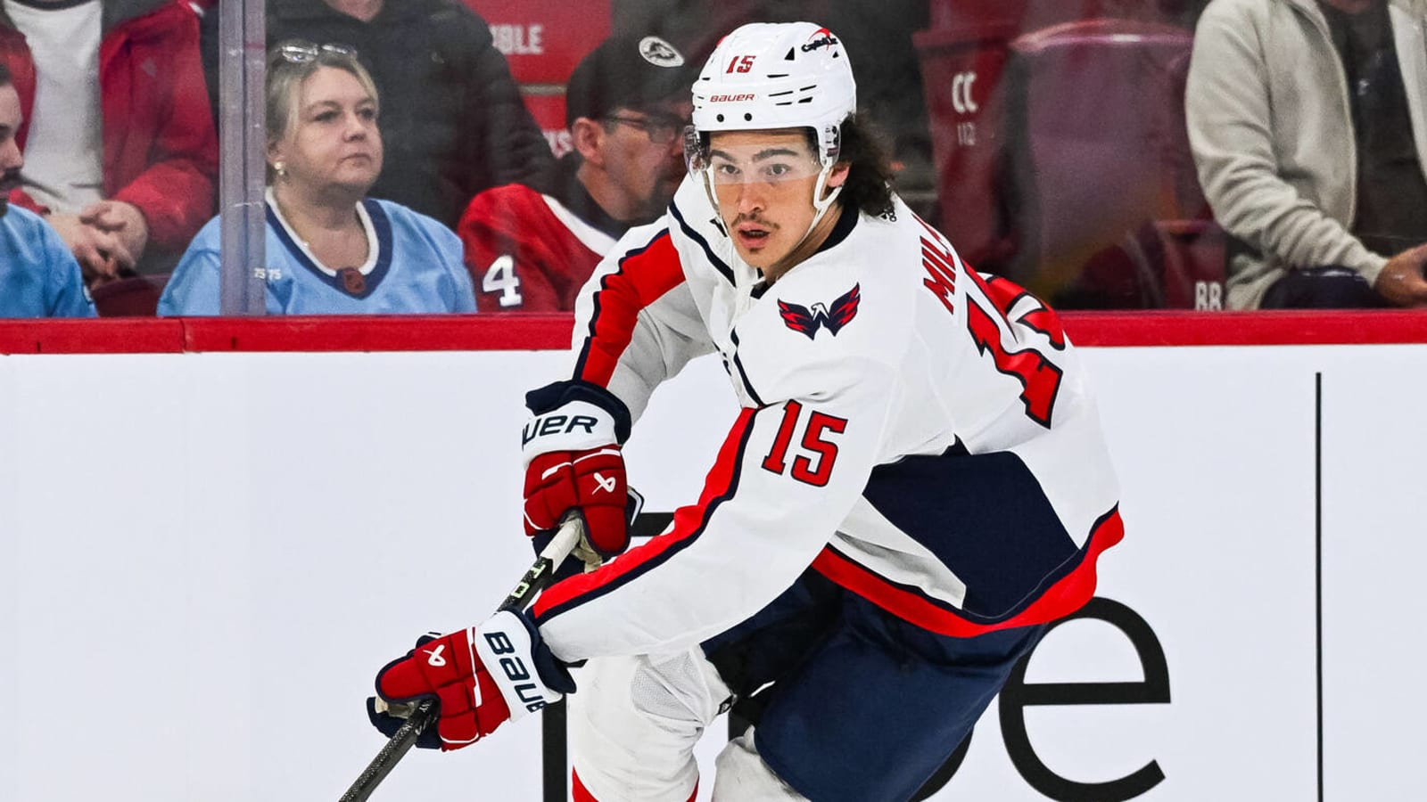 Capitals place veteran winger on IR