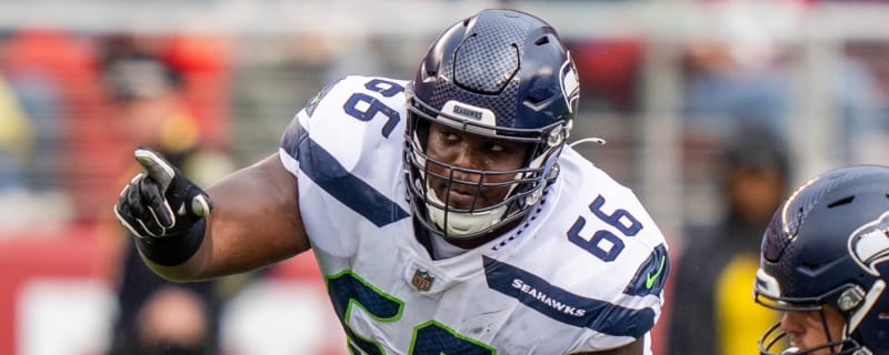 Longtime starting OL to visit Panthers