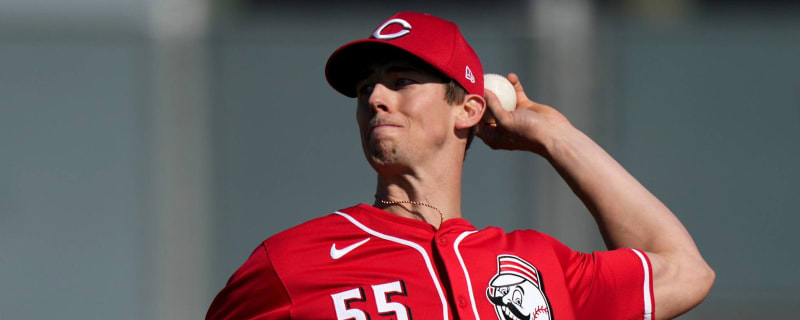 Reds starting pitcher to remain on IL
