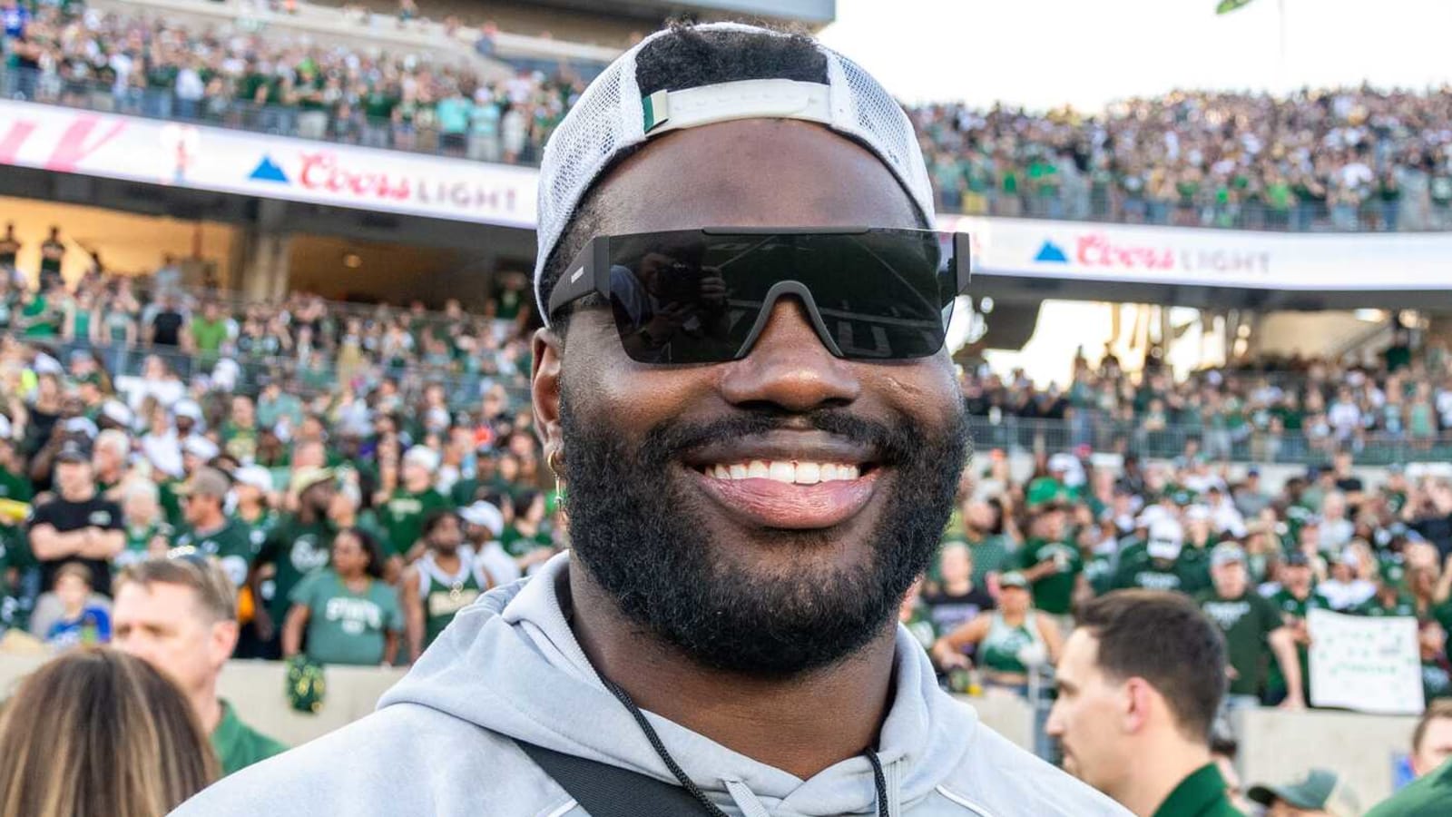 Veteran OLB Shaquil Barrett to play in 2025