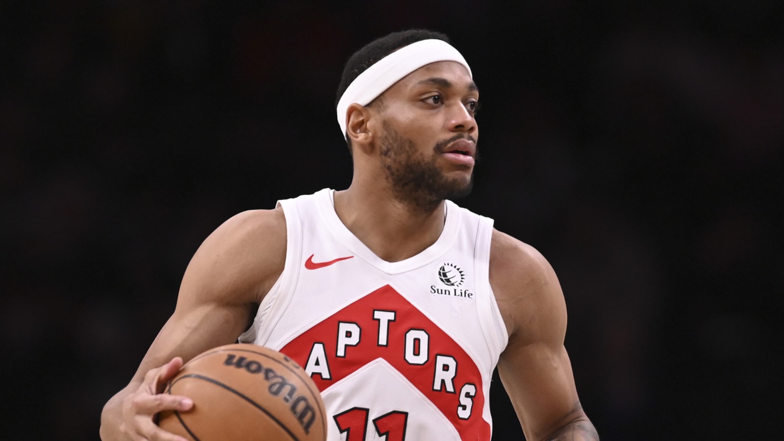 Raptors exercise Bruce Brown's 2024-25 team option