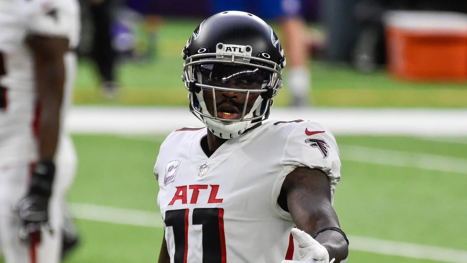 Falcons trade Julio Jones to Titans