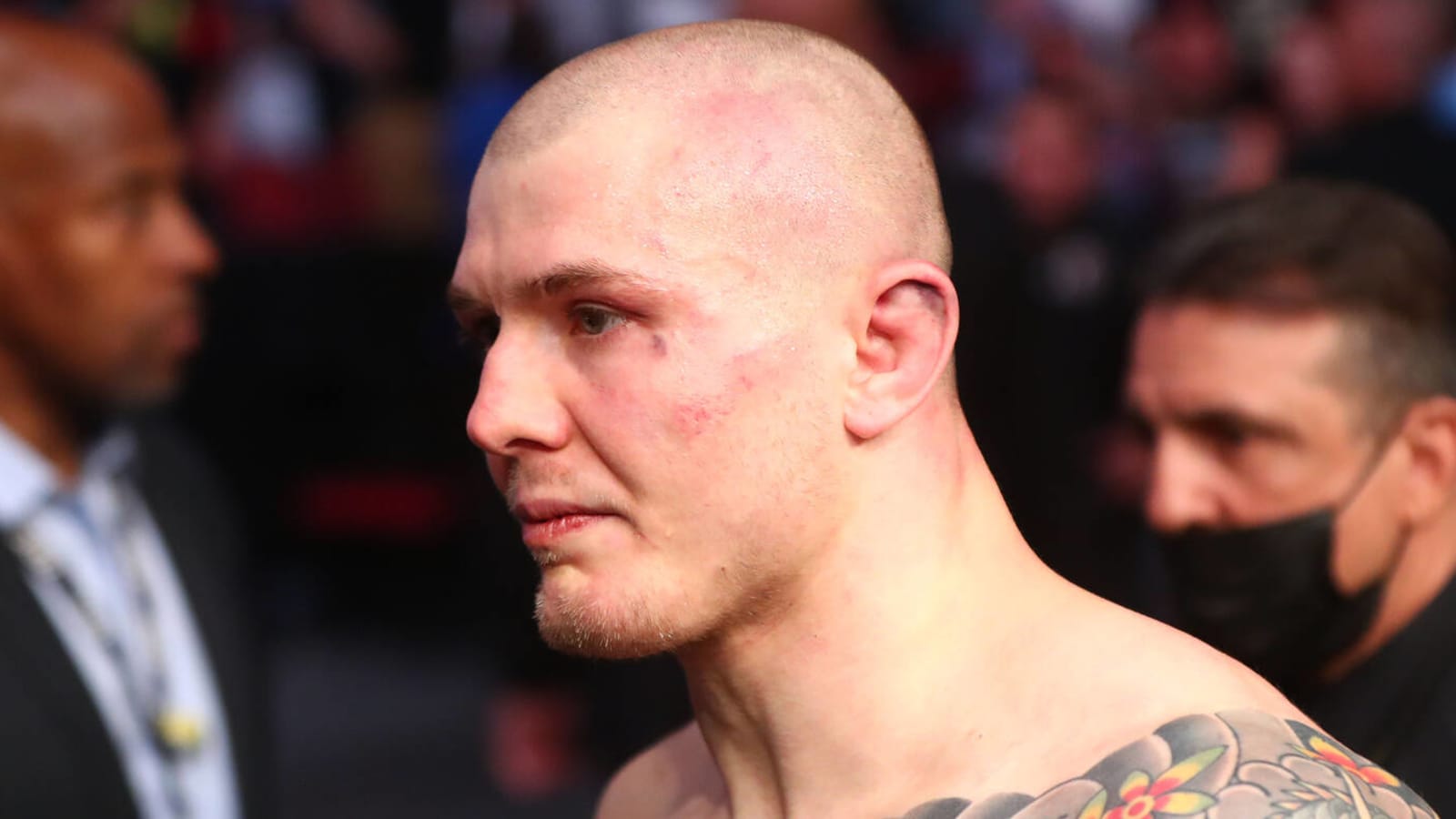 Marvin Vettori vs. Robert Whittaker scratched off of UFC 275 card