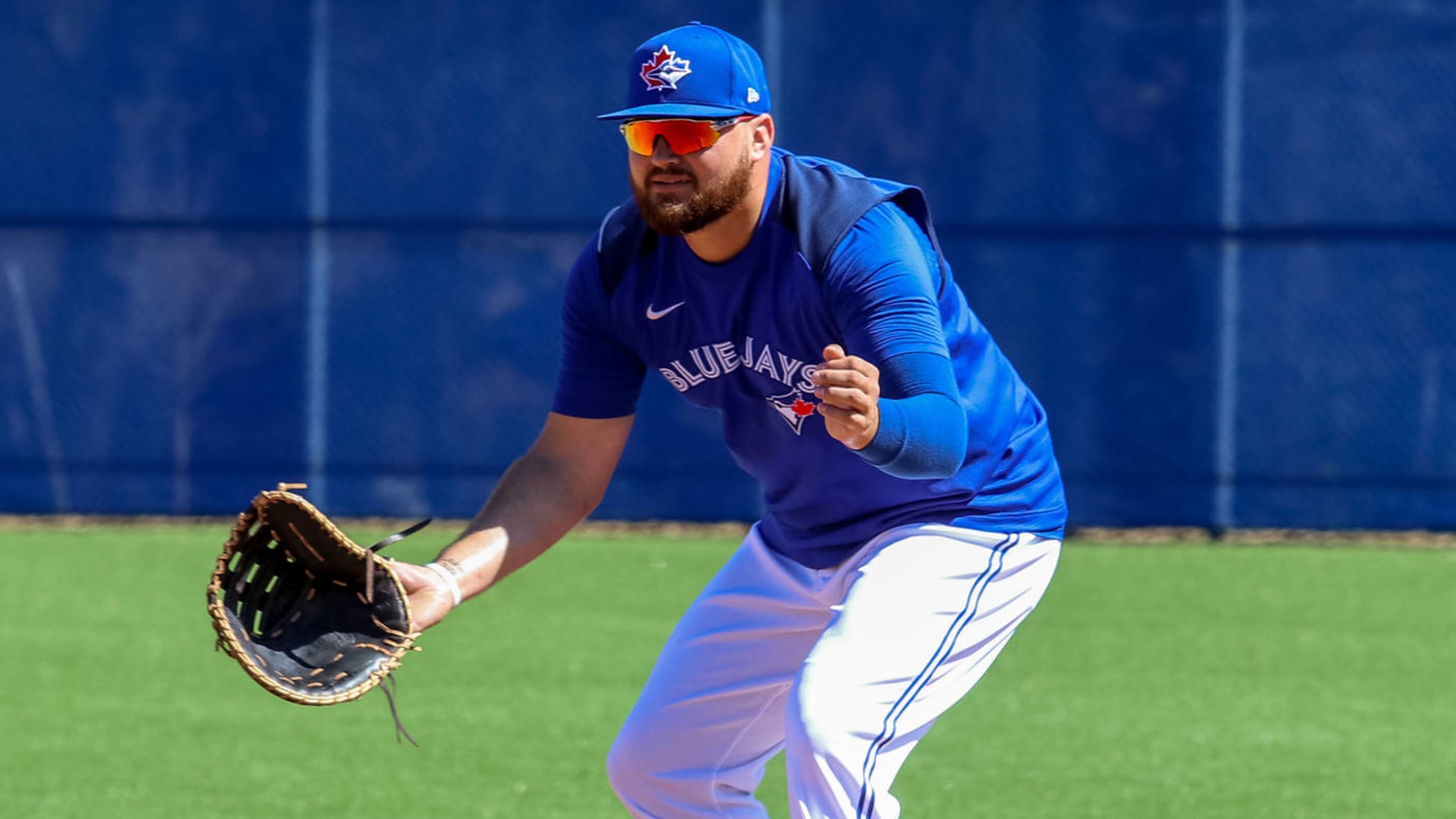 Milwaukee Brewers get 1B Help in Trade for Rowdy Tellez