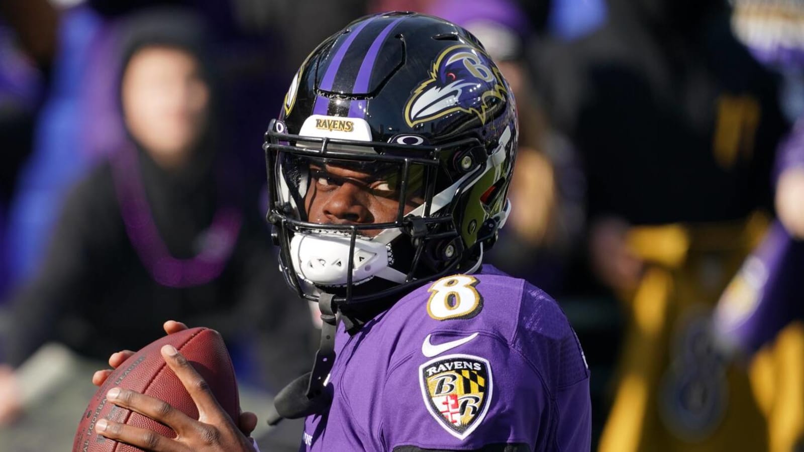 Report: Surprise AFC team may have interest in Lamar Jackson