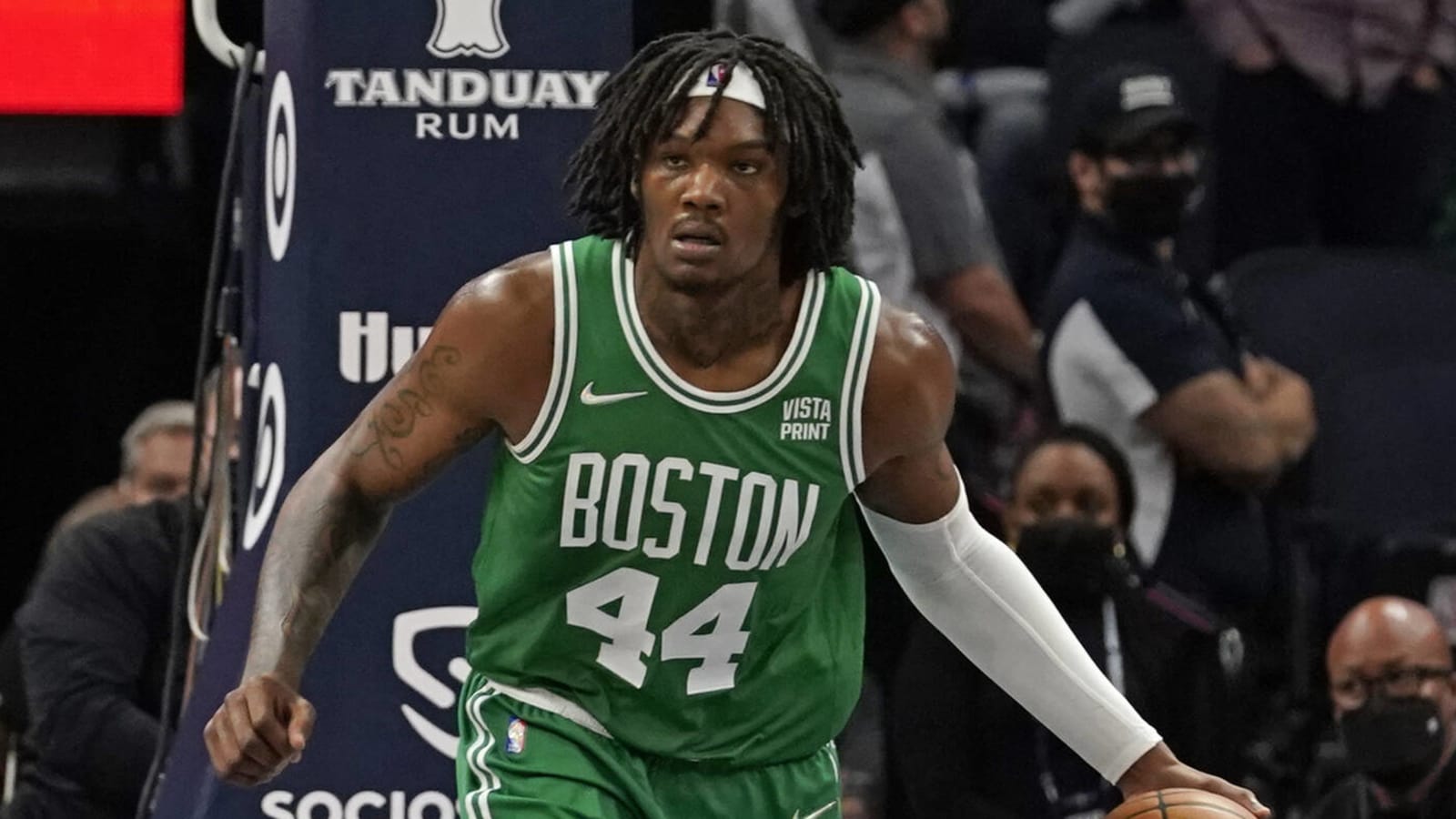 Celtics' Williams expected to return in four to six weeks