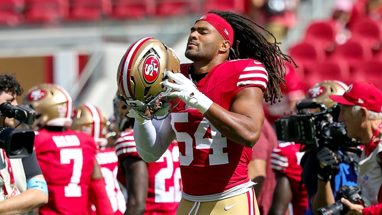 NFL announces fines against two 49ers players from game in Tampa