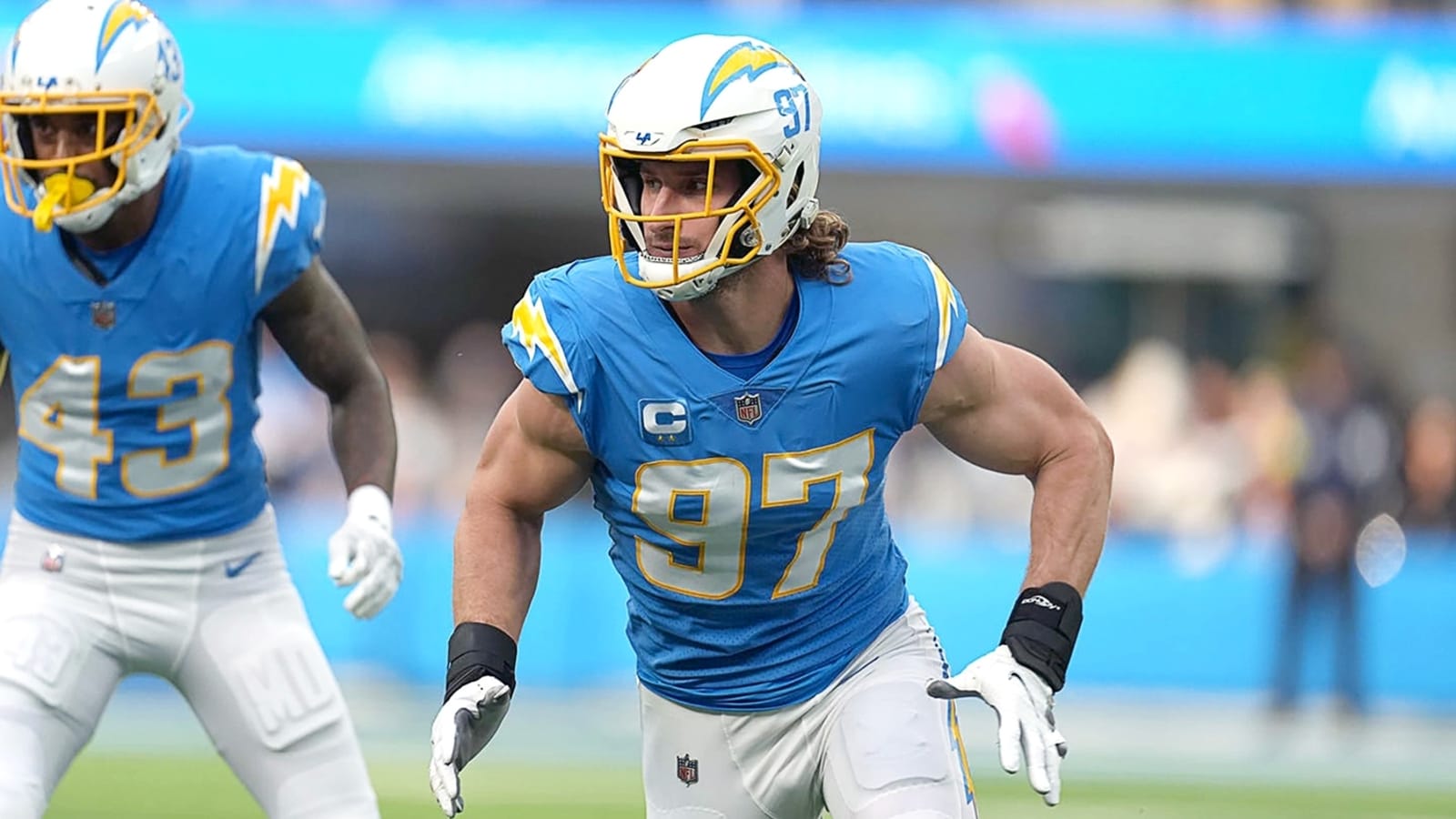 Report: Insider reveals key details on 49ers&#39; and Dolphins&#39; offers to Joey Bosa