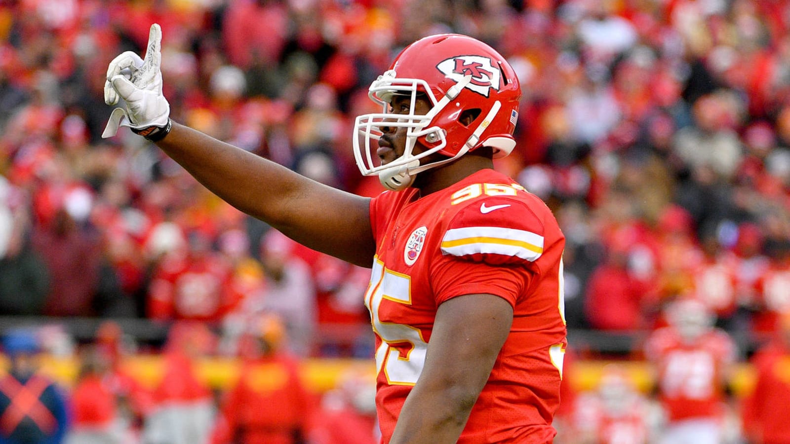 Chiefs DT Chris Jones threatening holdout?