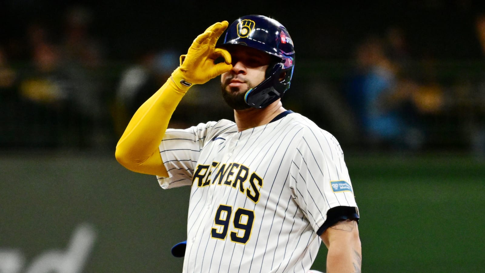 Brewers decline mutual option on two-time All-Star