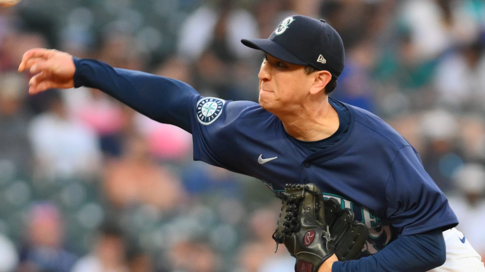 Veteran righty elects free agency