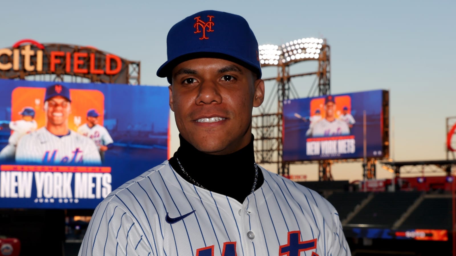 Grading each NL East team's offseason