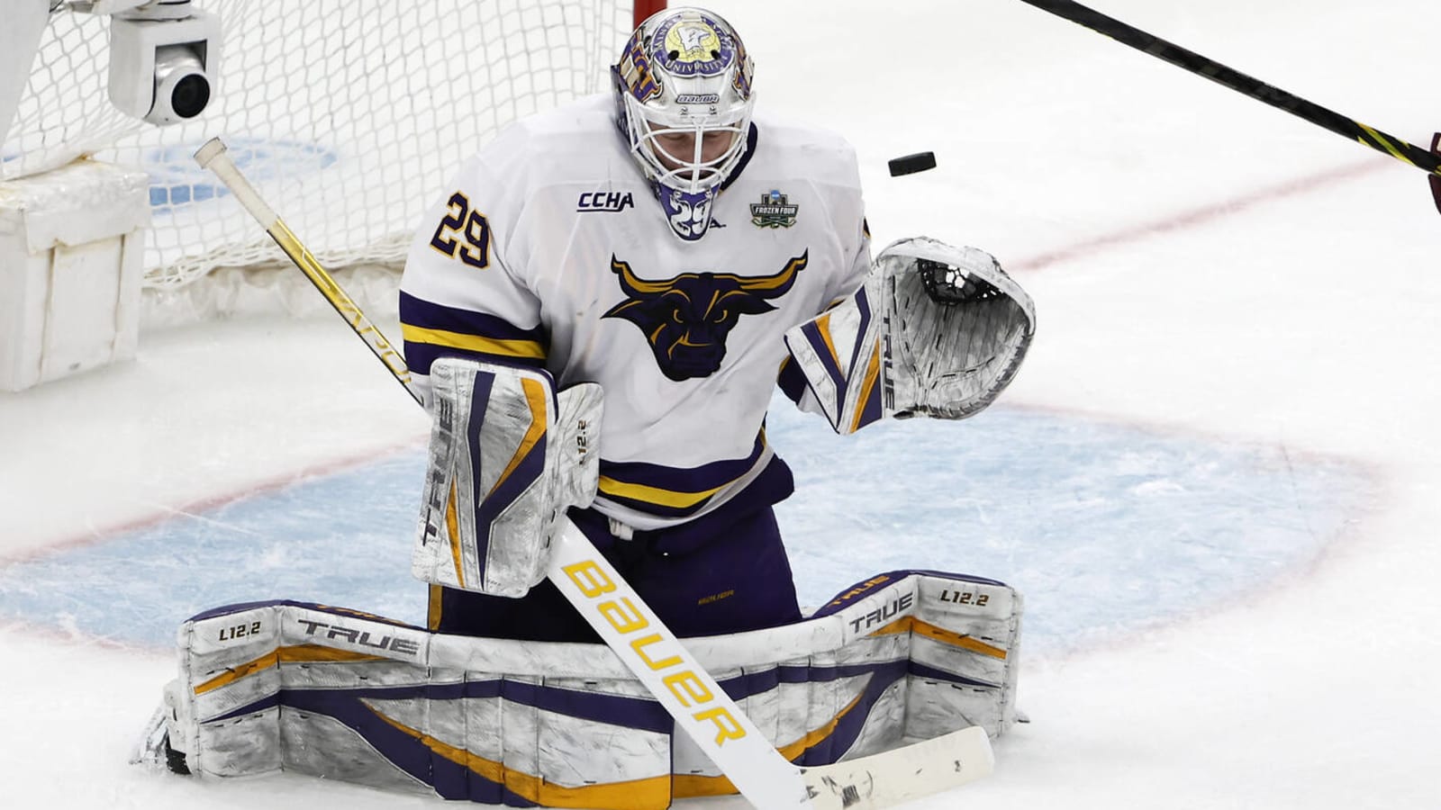 Minnesota State's Dryden McKay wins Hobey Baker Award