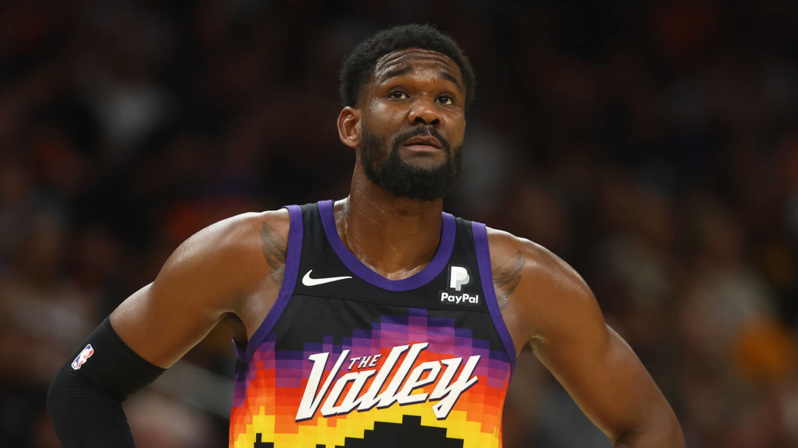 Deandre Ayton and the center's dilemma