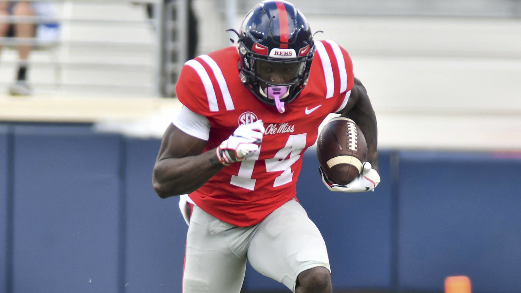 Ole Miss WR D.K. Metcalf Looks Absolutely JACKED Ahead Of NFL Combine