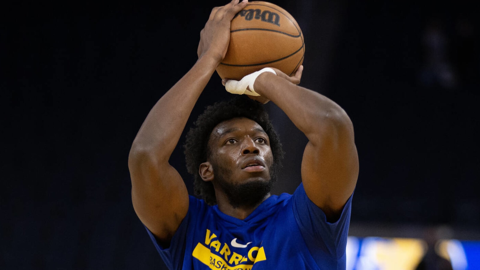 Warriors unlikely to move young players at trade deadline