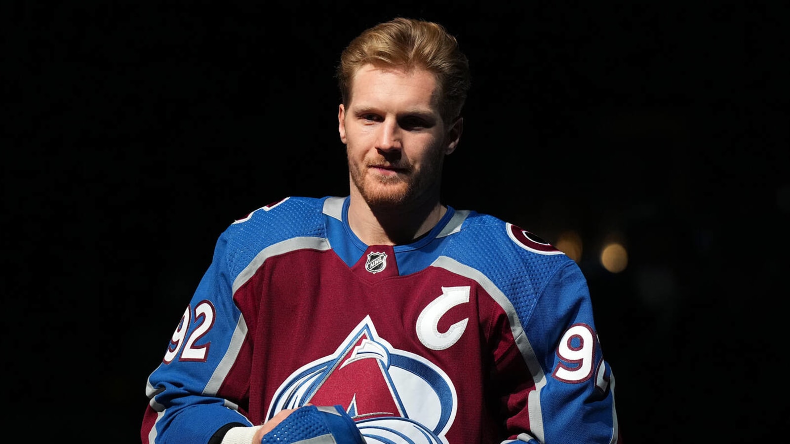 Gabriel Landeskog to have surgery; Samuel Girard out a month