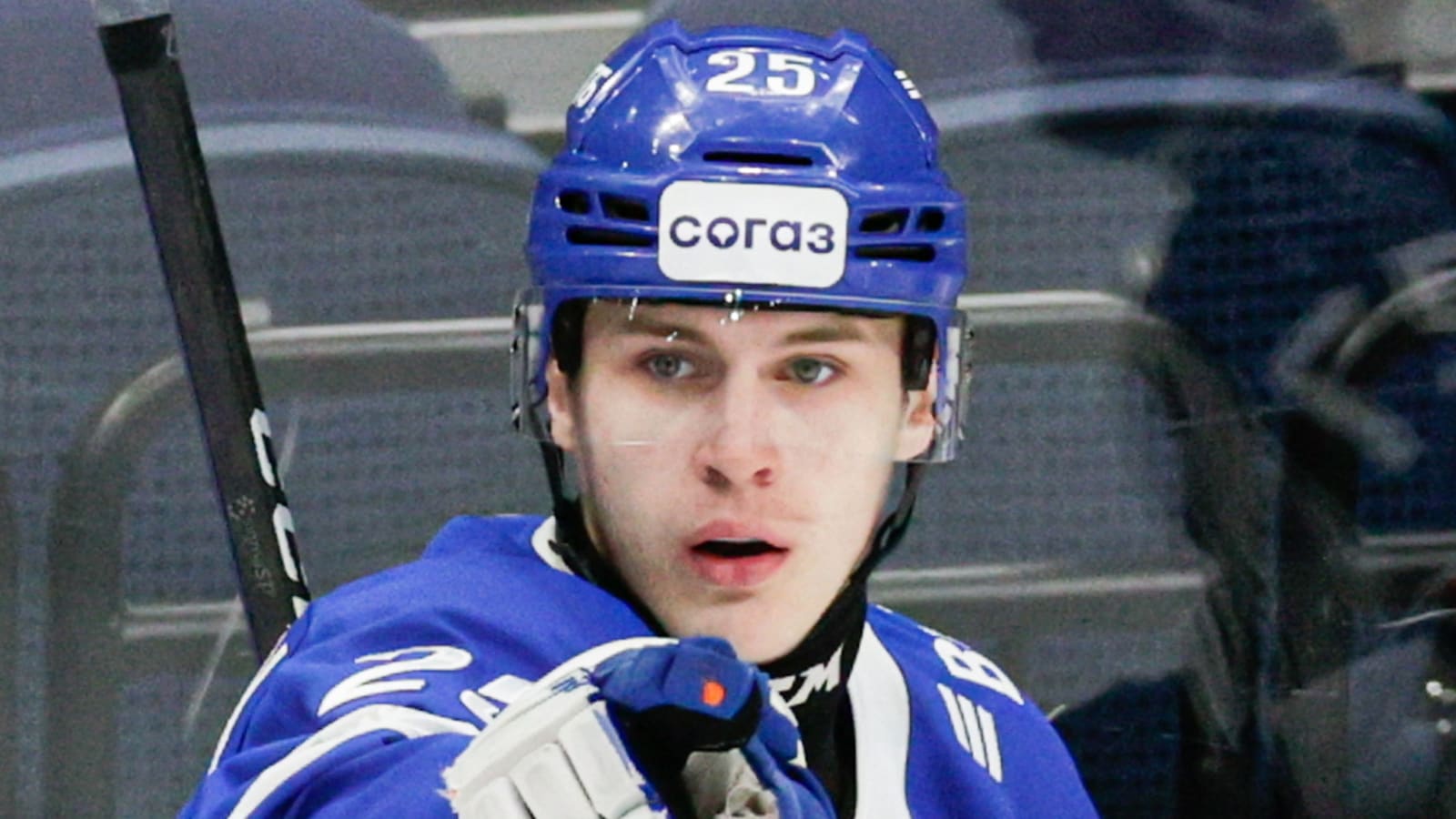 Sharks sign high second-round pick to entry-level deal