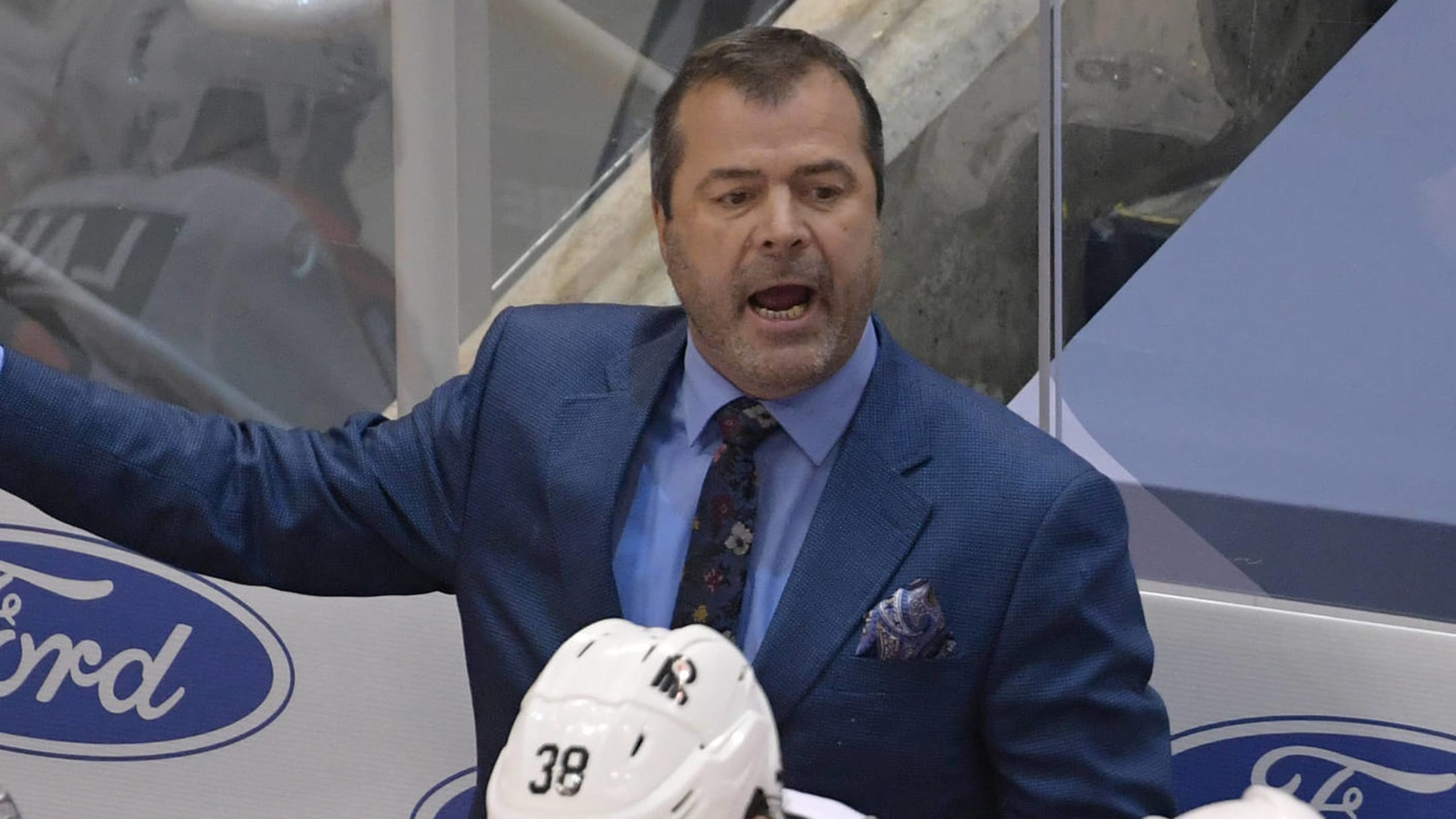 Every Flyers player, head coach Alain Vigneault to have cardboard