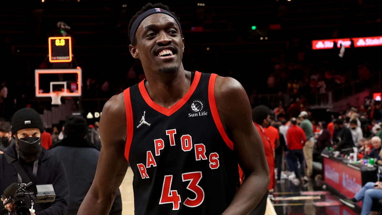 Pascal Siakam passes Chris Bosh in Raptors history books