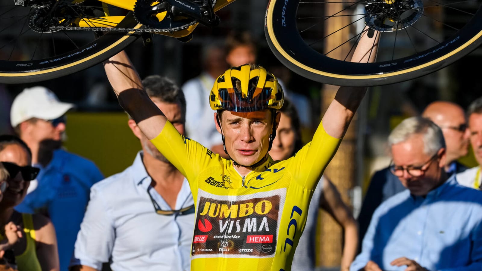 Danish cyclist Jonas Vingegaard wins 2022 Tour de France