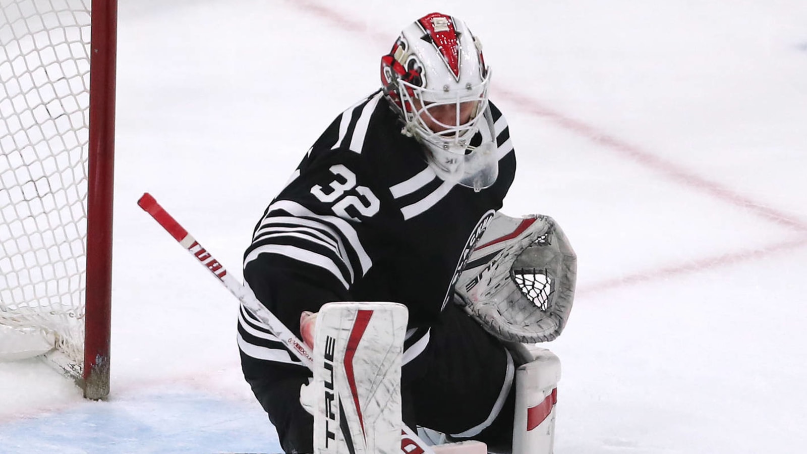 Blackhawks' Hardman, Lankinen miss practice due to protocols