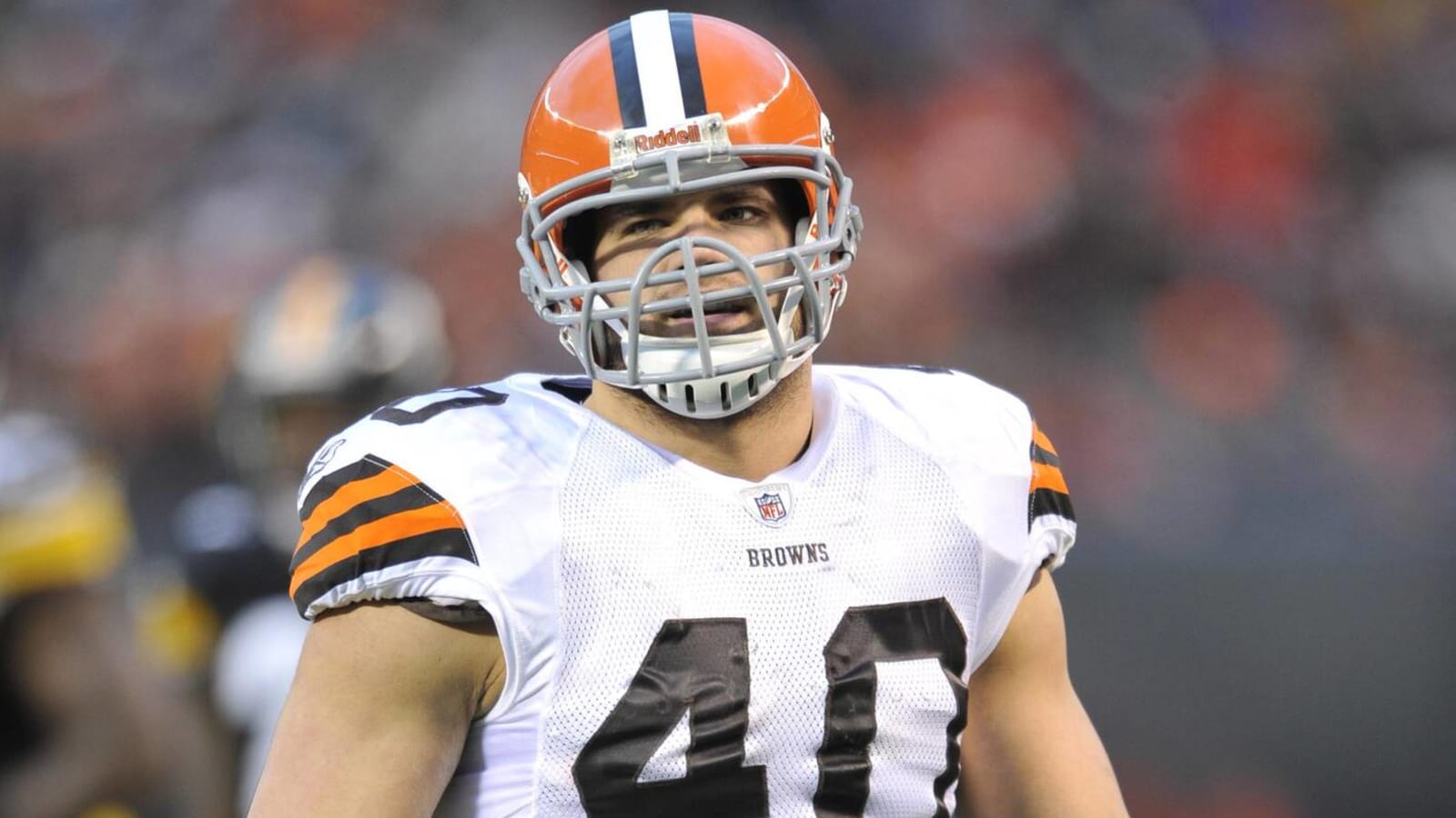 NY Giants sign former Madden cover boy Peyton Hillis to help