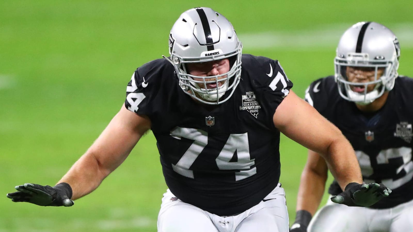 Raiders, LT Kolton Miller agree to three-year extension