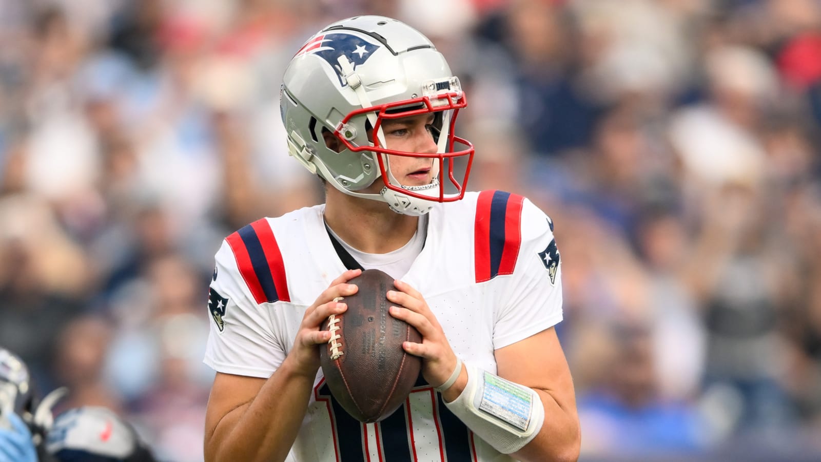 Patriots' Drake Maye discusses playing style after concussion scare