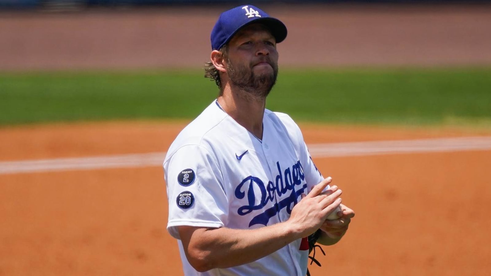 Clayton Kershaw on IL with forearm inflammation