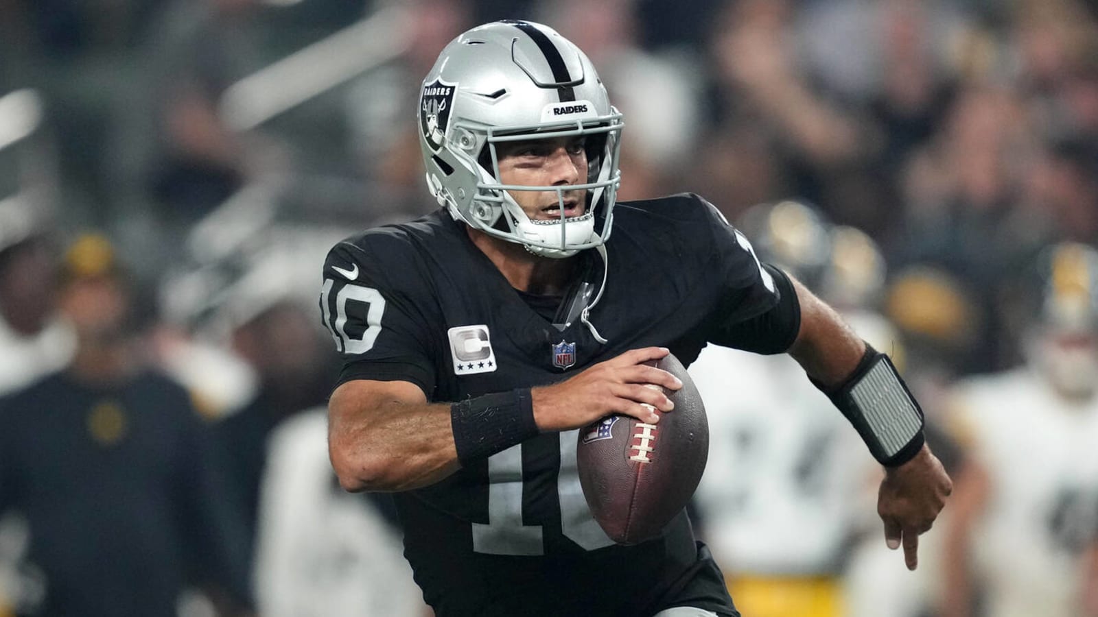 Raiders QB Jimmy Garoppolo in concussion protocol