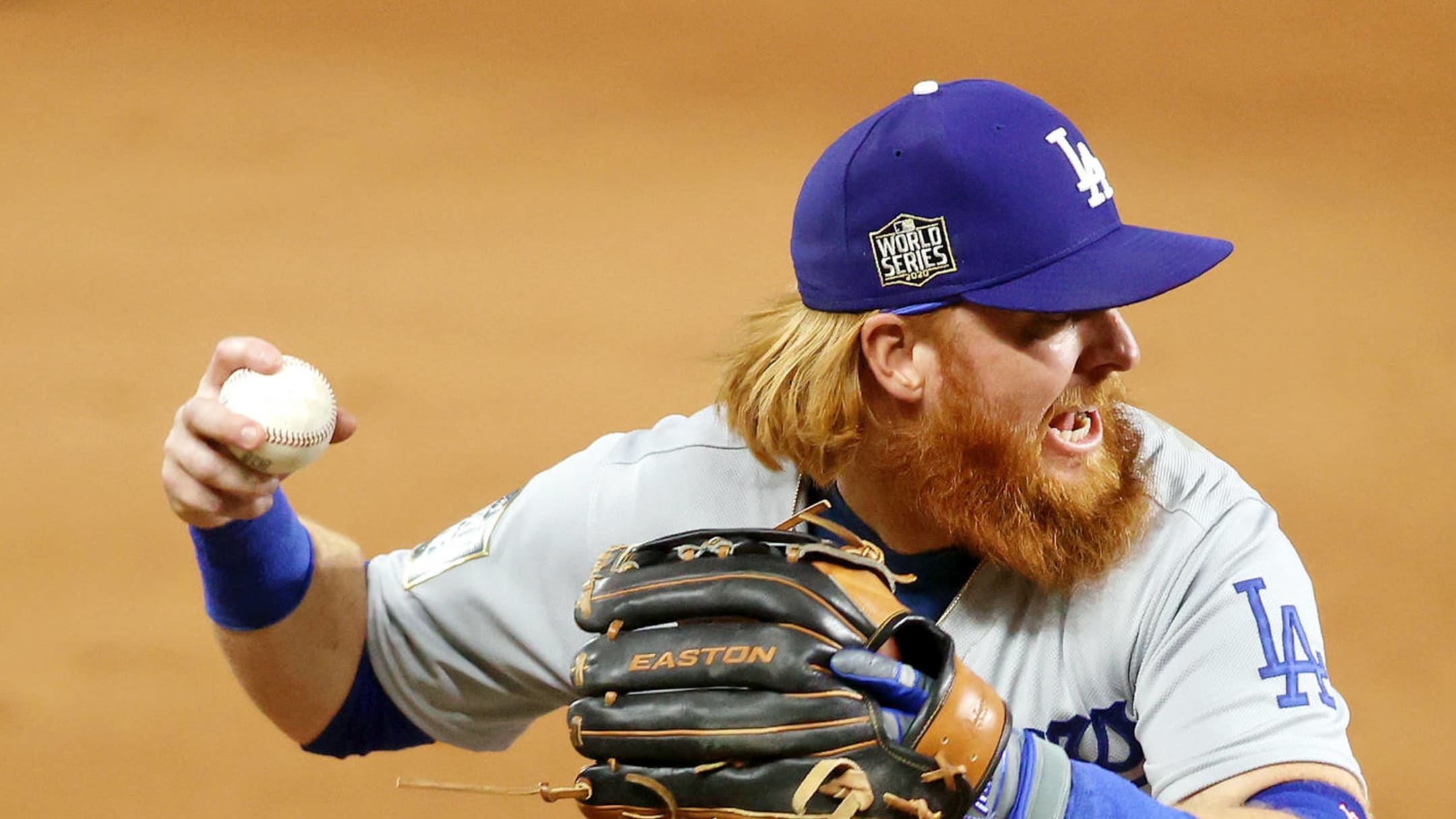What Pros Wear: Justin Turner's Easton Professional Collection