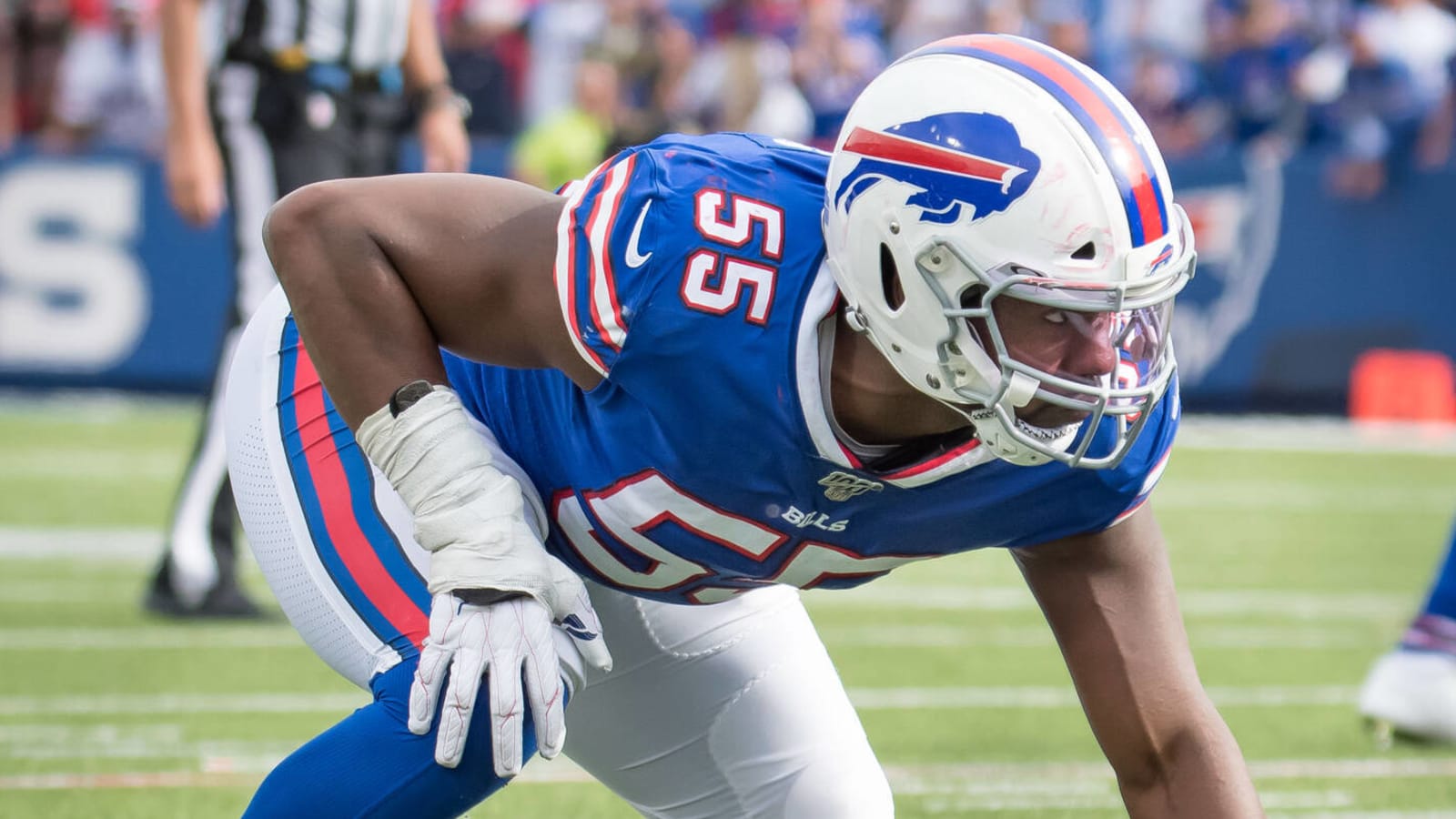 Texans to sign veteran DE Jerry Hughes