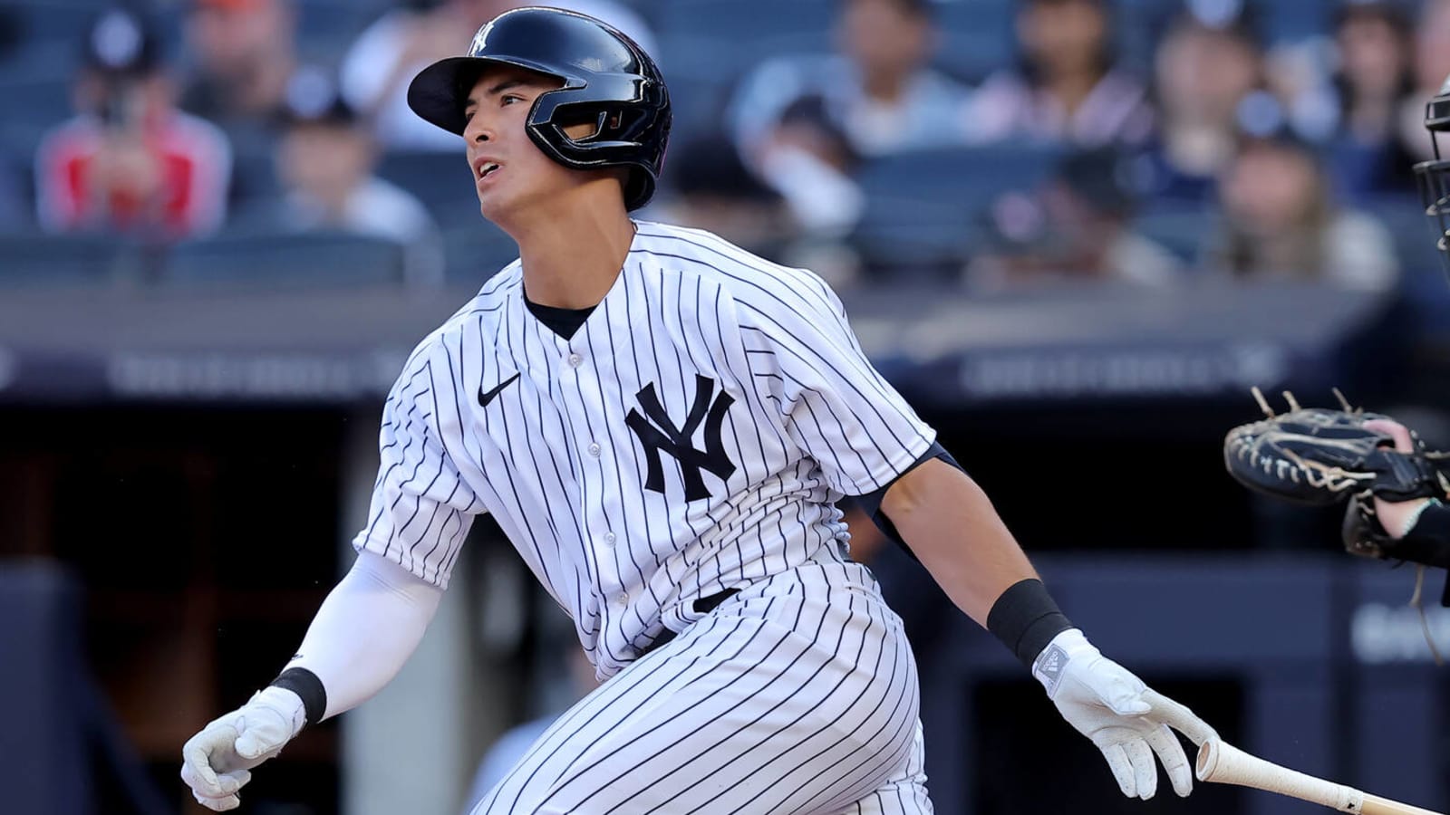 Watch: Anthony Volpe's parents celebrate his first MLB hit