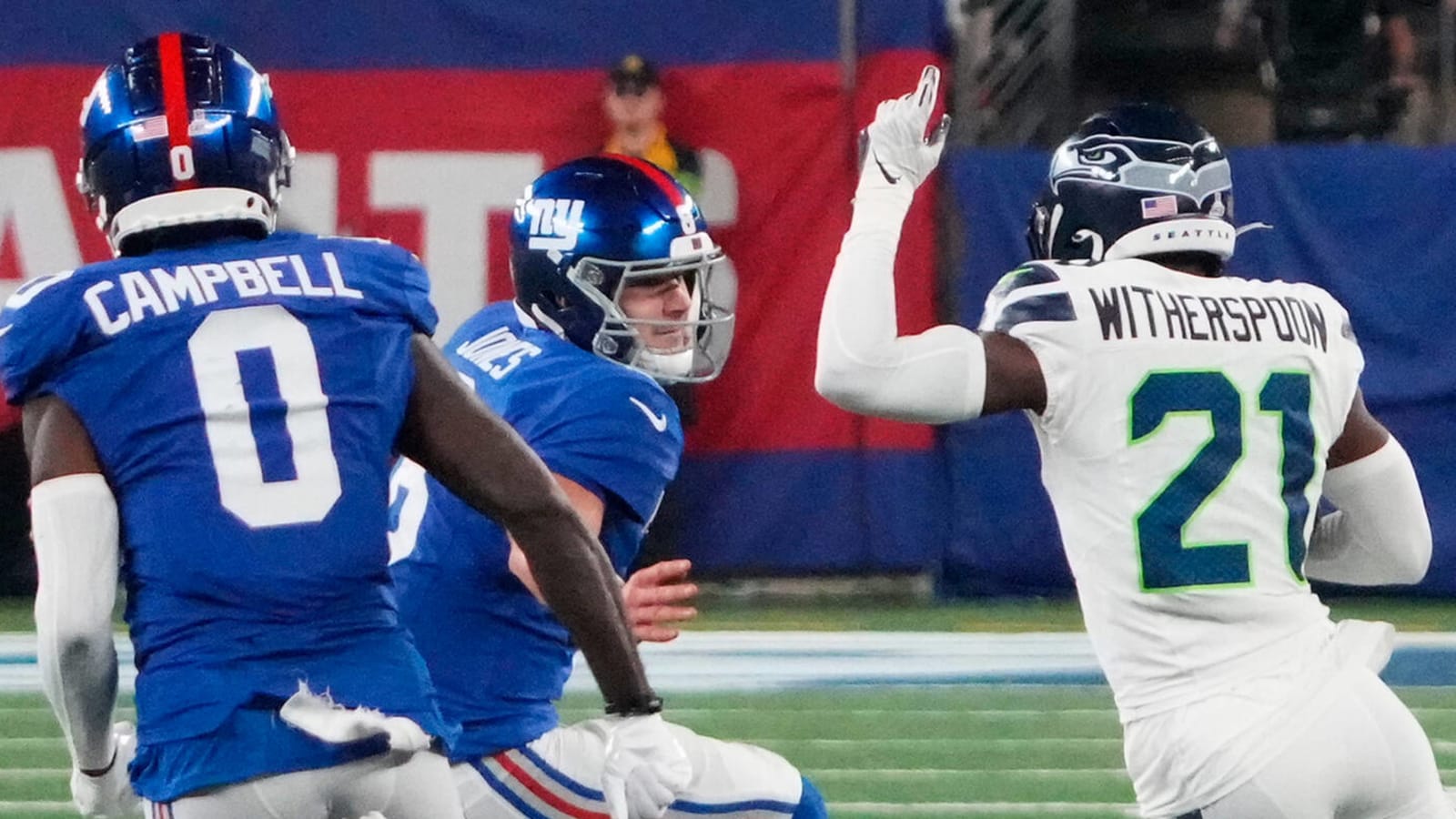 Watch: Seahawks' Witherspoon notches pick-six on 'MNF'