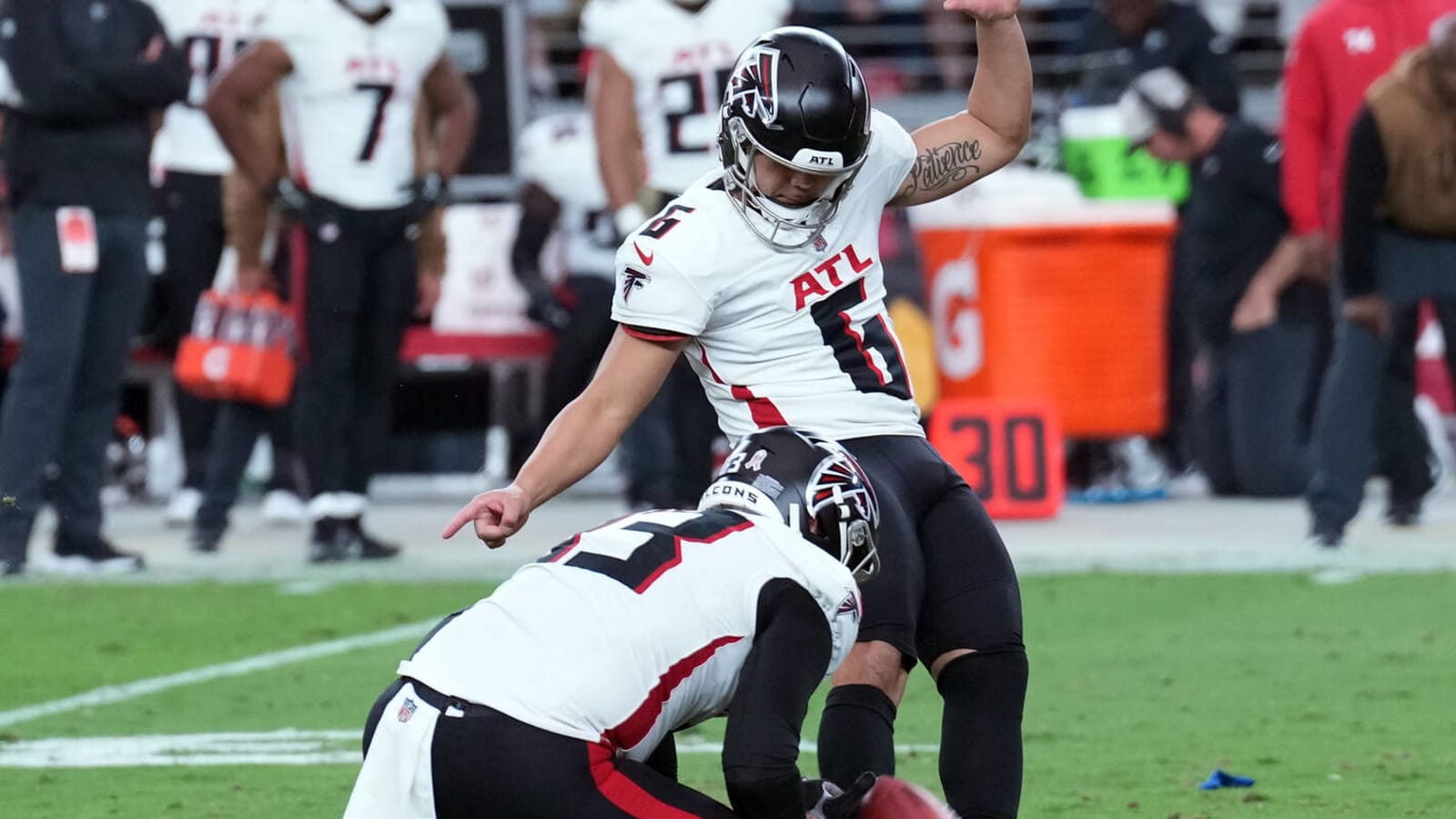 Atlanta Falcons kicker sets impressive record of 90%