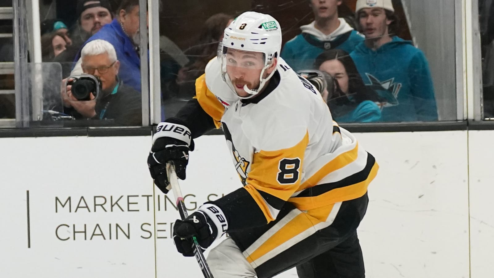 Predators acquire Michael Bunting in multi-player deal with Penguins