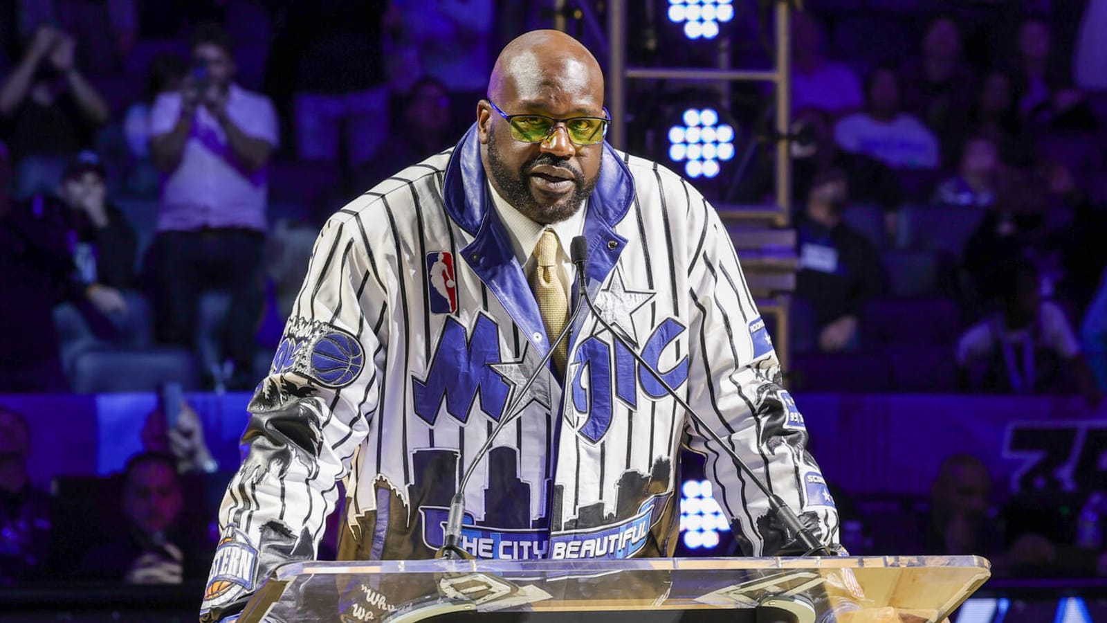 Shaquille O&#39;Neal Knew The NBA Was Rigged After He Heard Phil Jackson Make Plans To Book A Hotel In Indiana For The NBA Finals