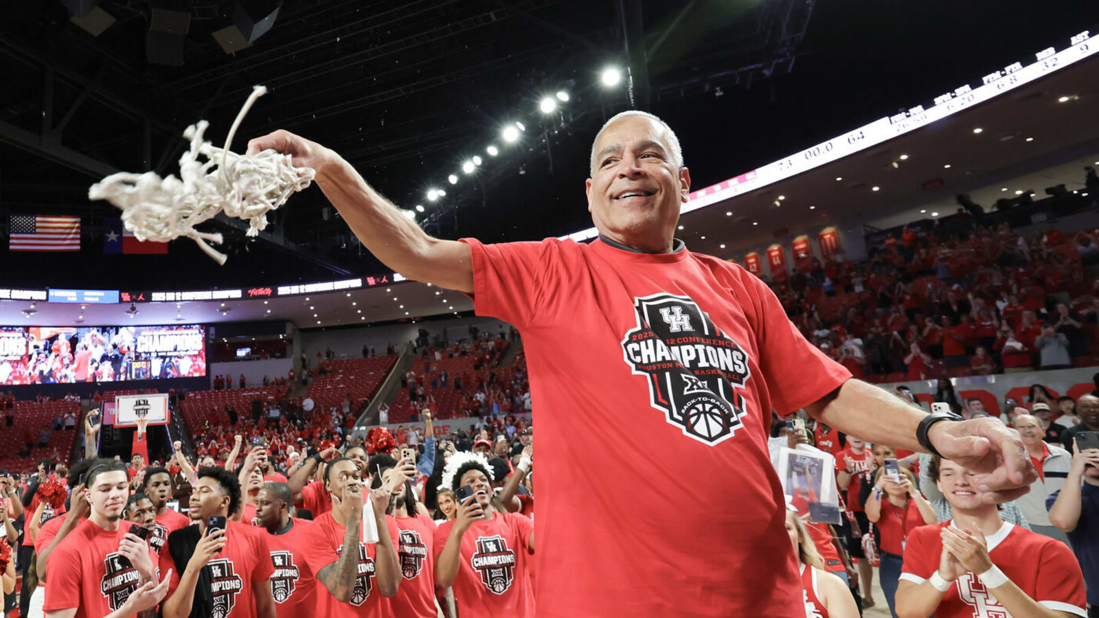 Houston Basketball Does Something That Hasn’t Been Done in Over 100 Years After Big 12 Title