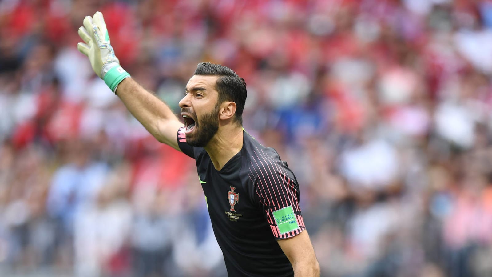 Wolverhampton goalkeeper Rui Patricio conscious after scary collision with teammate