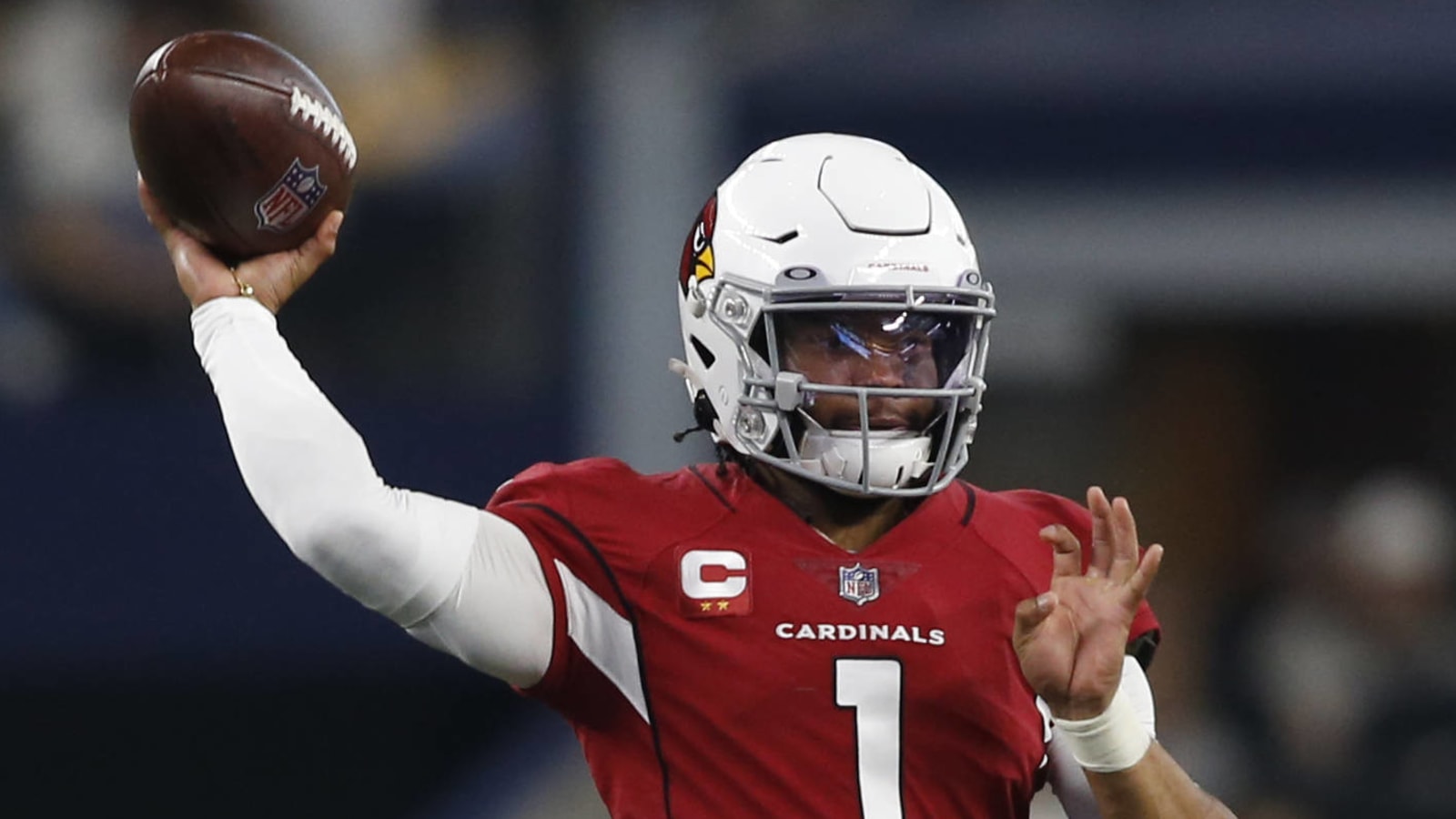 Cards got away with critical delay-of-game penalty, fumble vs. Cowboys