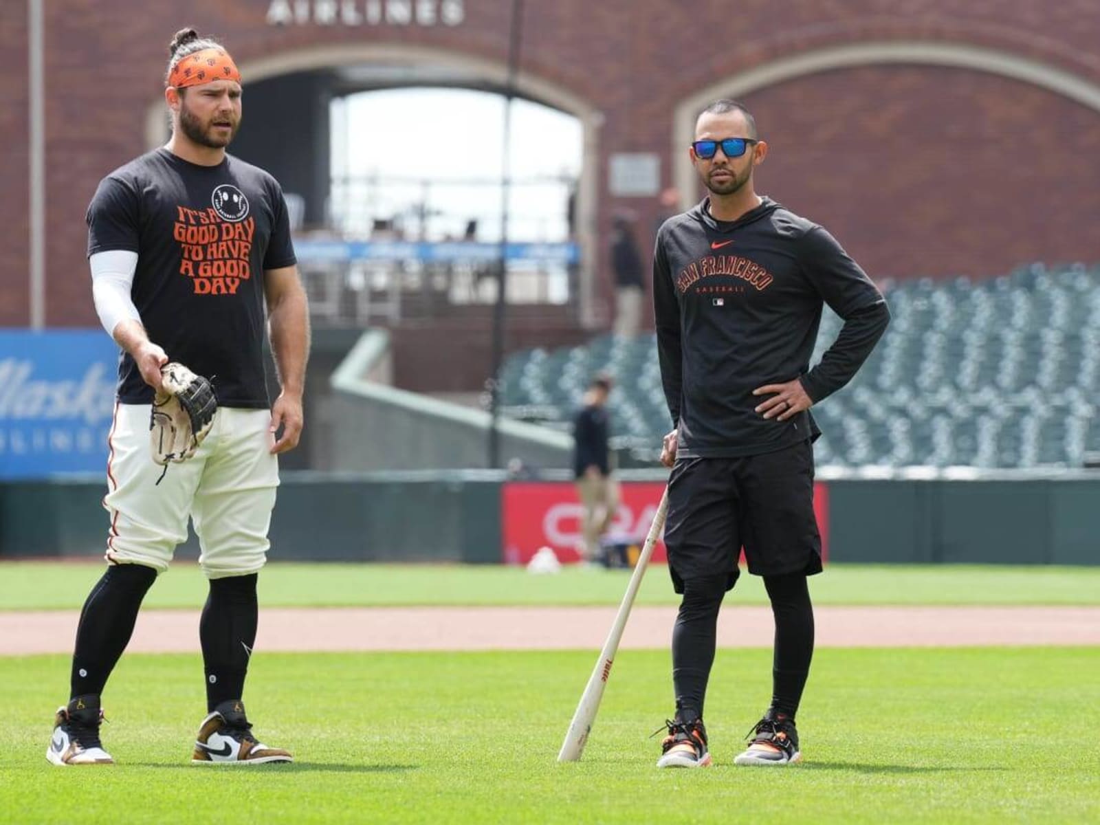 Giants' Brandon Crawford, SF legend, not thinking about his future