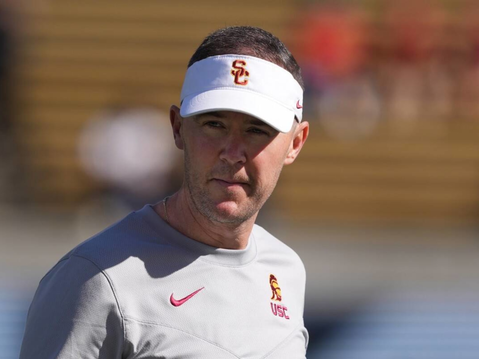 BEEF: Lincoln Riley, USC players detail offseason weight gain