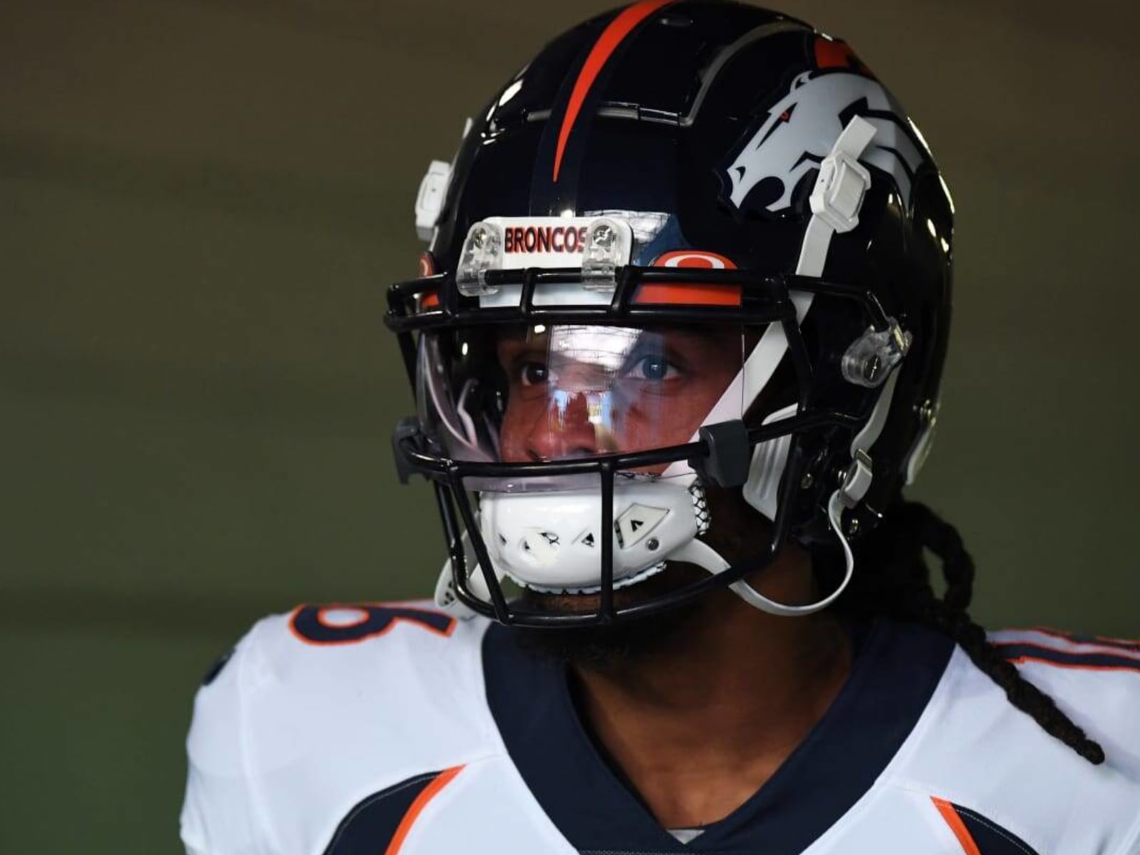 Eagles Pick Up Ex-Broncos WR Tyrie Cleveland Amid Playoffs