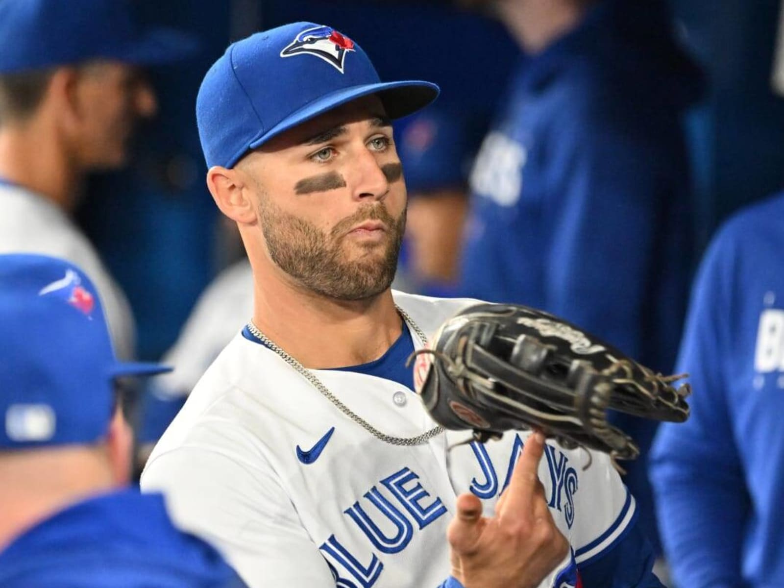 Kevin Kiermaier comes to the rescue for ailing Jays fan