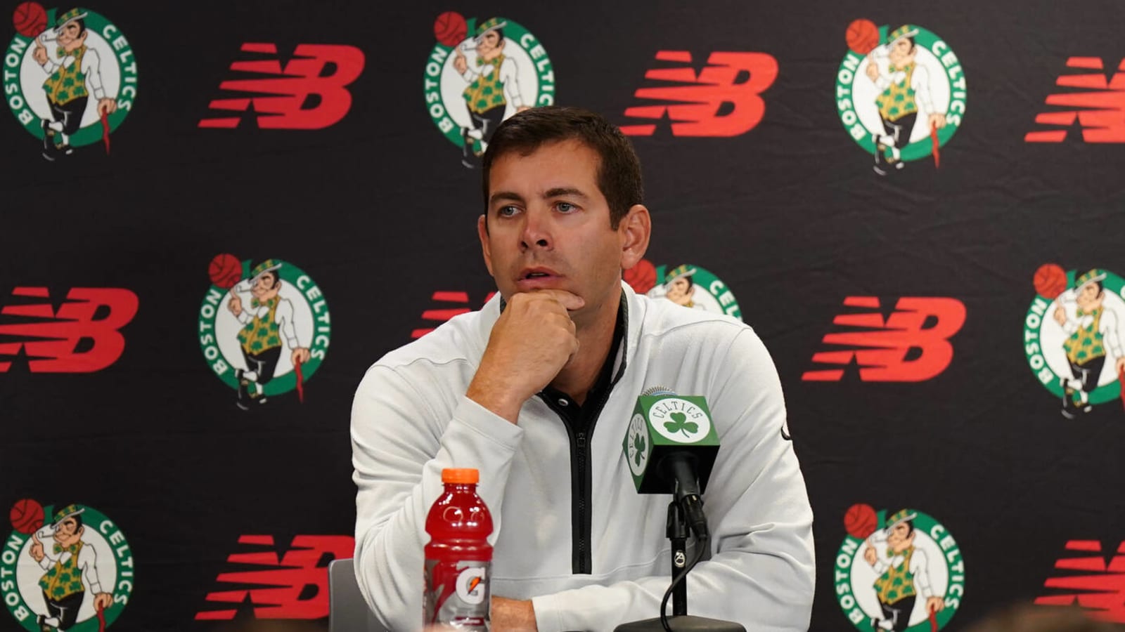 Bucks, Celtics dominate annual NBA GM survey