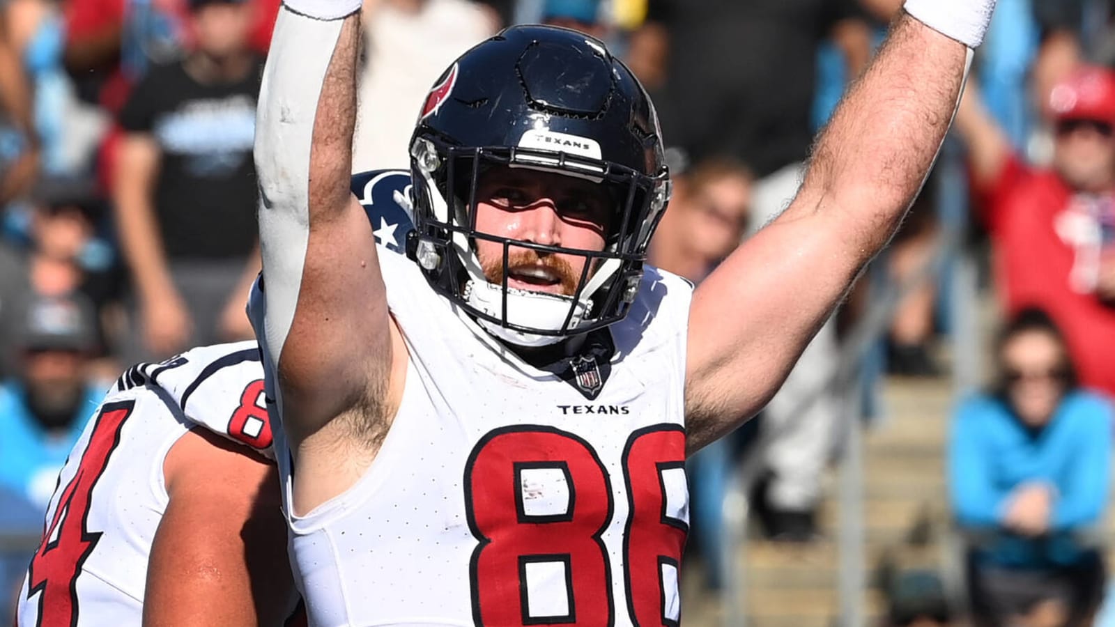 Texans ink TE Dalton Schultz to multiyear deal