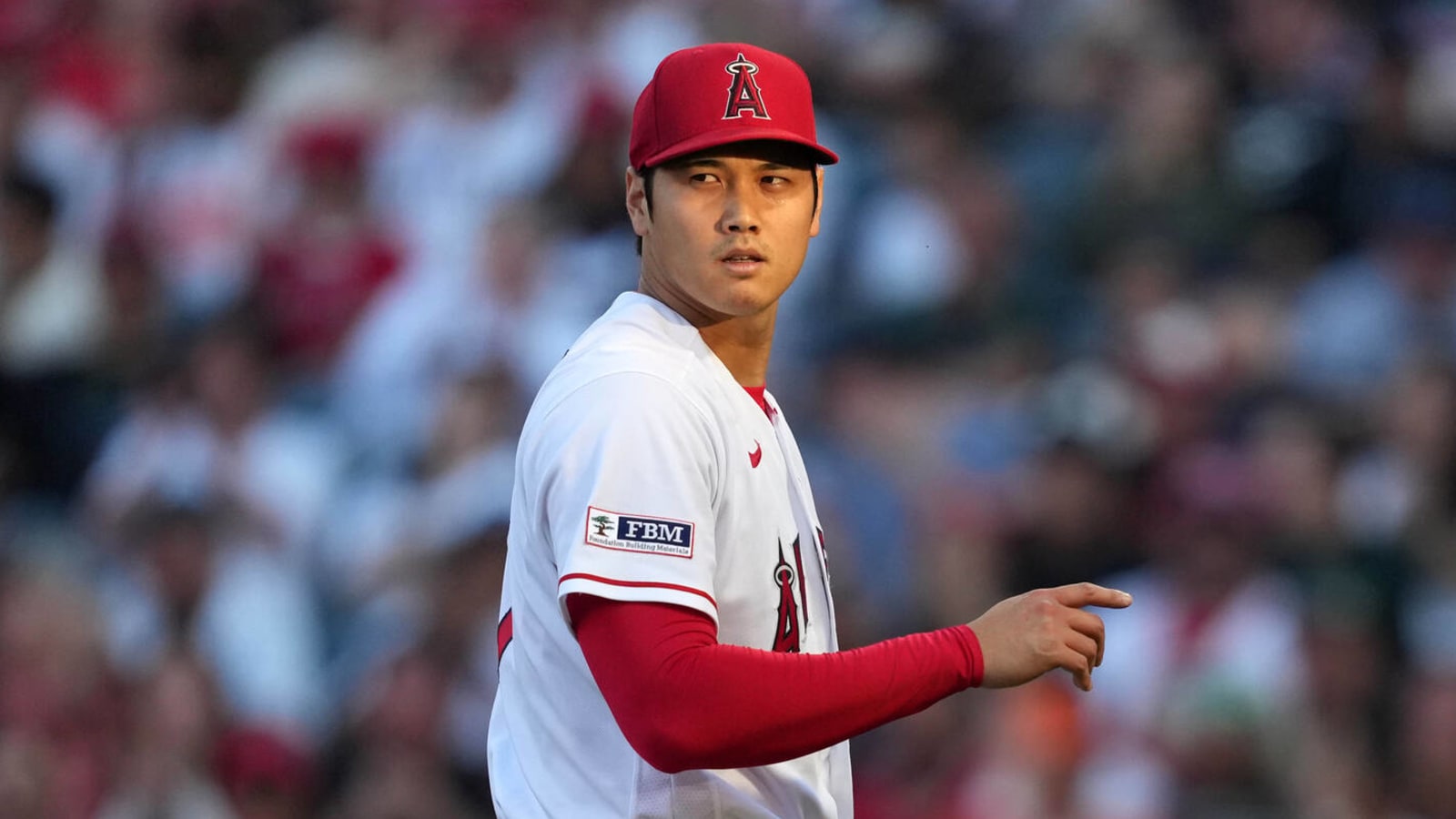 Angels superstar Shohei Ohtani exits game with injury